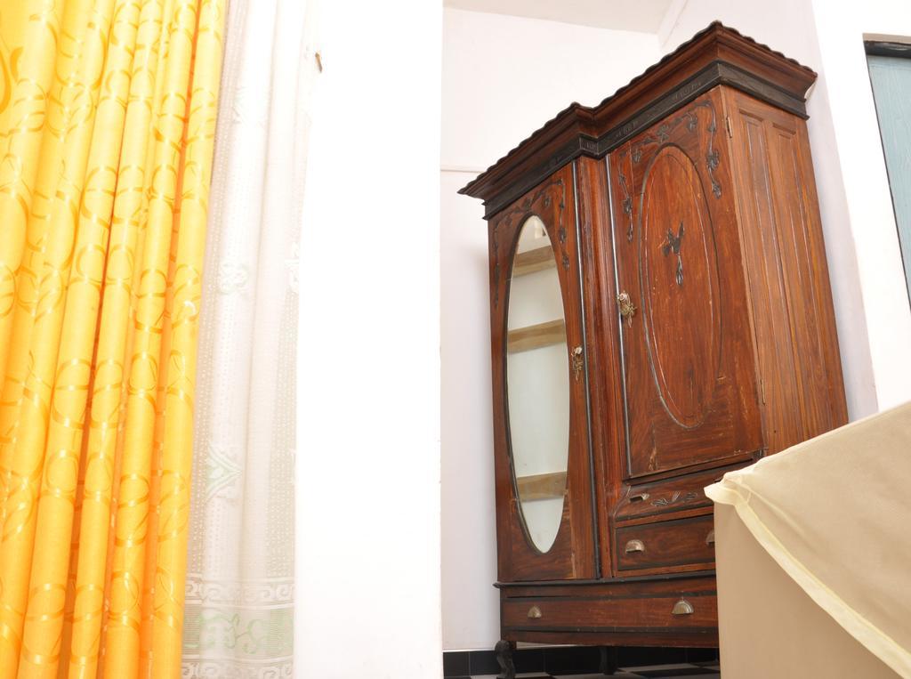 Marshal Beach Guesthouse Negombo Room photo